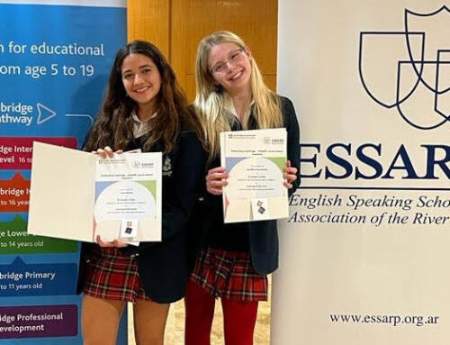 Dos alumnas de St George’s College obtuvieron un premio por su desempeño en exámenes IGCSE